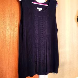 Dress Barn woman 22 24 sleeveless black sweater